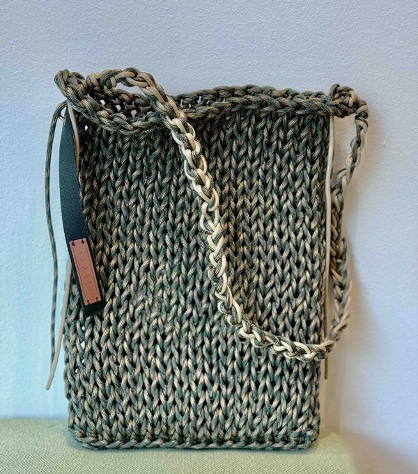 Wave shoulder bag